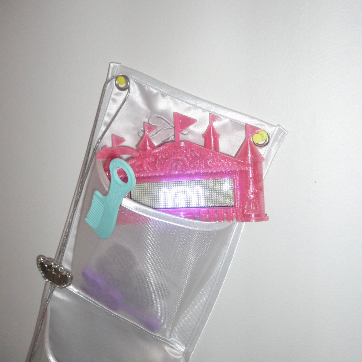 𝐋𝐈𝐌𝐈𝐓𝐄𝐃; Doll-Castle LED Belt Buckle