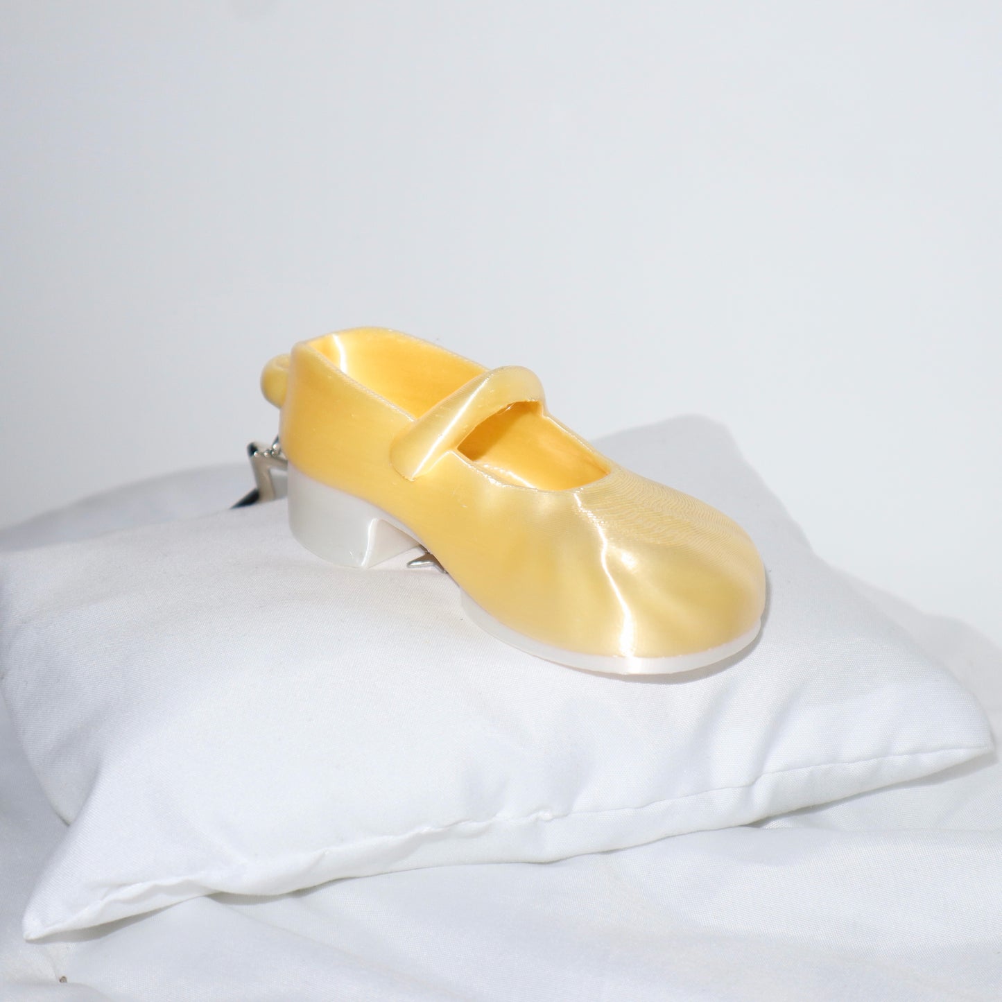 Heeled Mary Janes (YOLK)