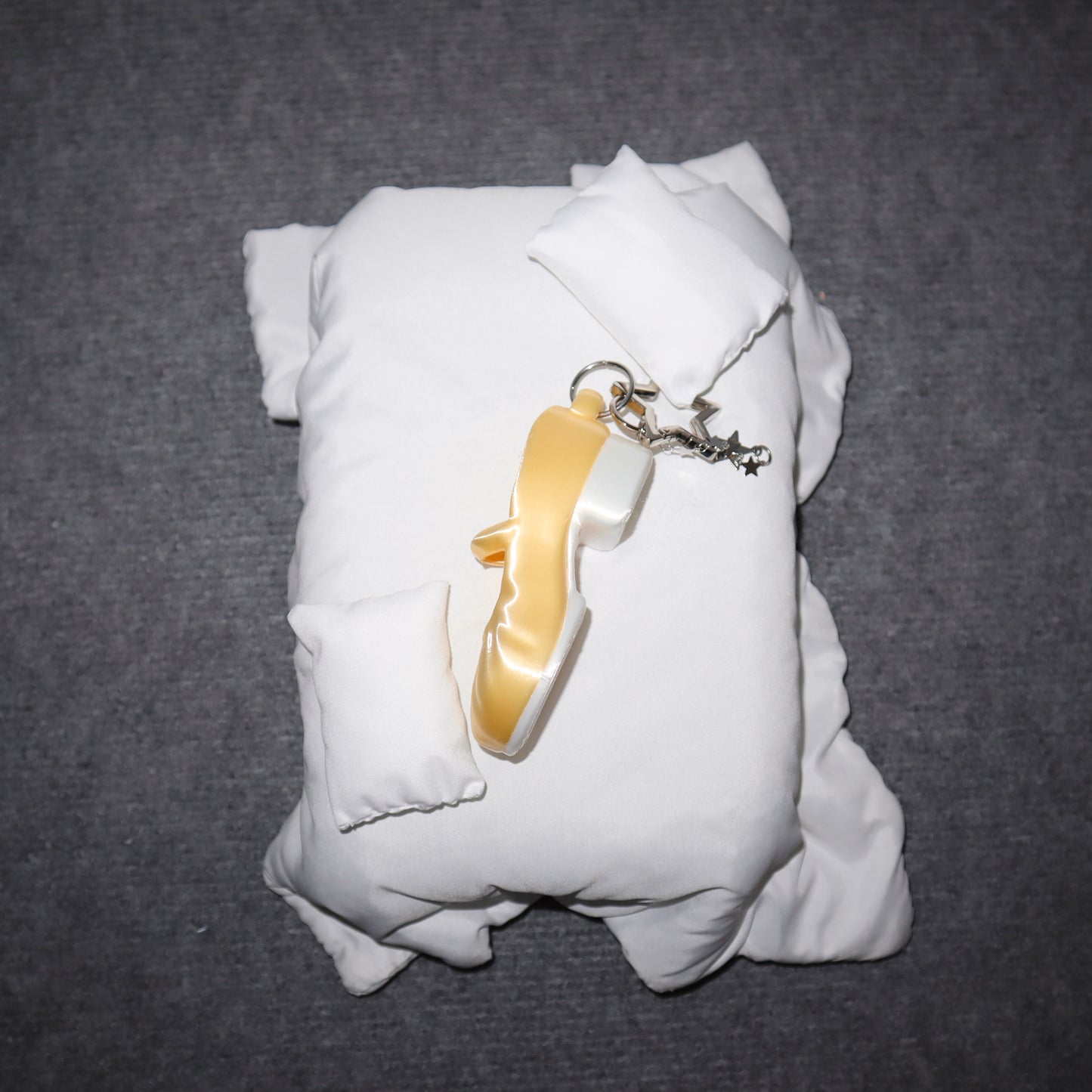 Heeled Mary Janes (YOLK)
