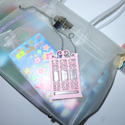Heart Iron-Gate Holder (Pink)