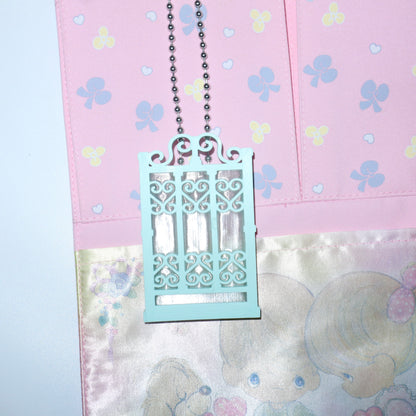 Heart Iron-Gate Holder (Teal)