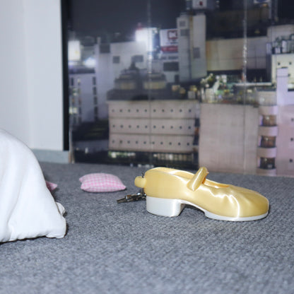 Heeled Mary Janes (YOLK)