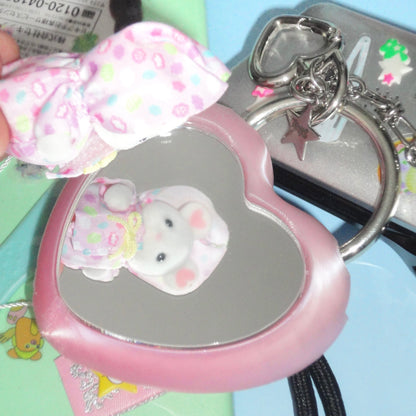 Love-Lock Mirror (Ver. 4)